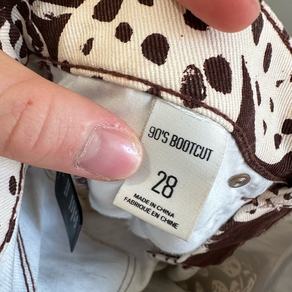 BDG- 90s MIDRISE BOOTCUT - STRAWBERRY PATTERN- Size 28 - Picture 12 of 14